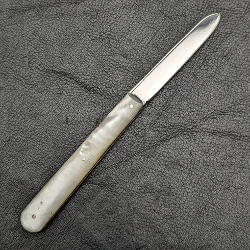 1924 British Antique White Pearl Shell Handle Pure Silver Engraved Blade Folding Pen Knife